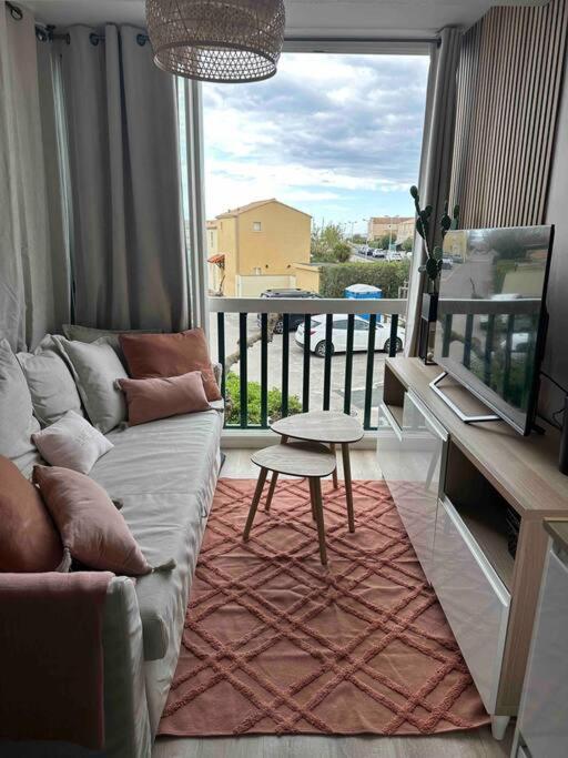 Mon Appart A La Plage, Piscine, Wifi, Tv Frontignan Exterior photo