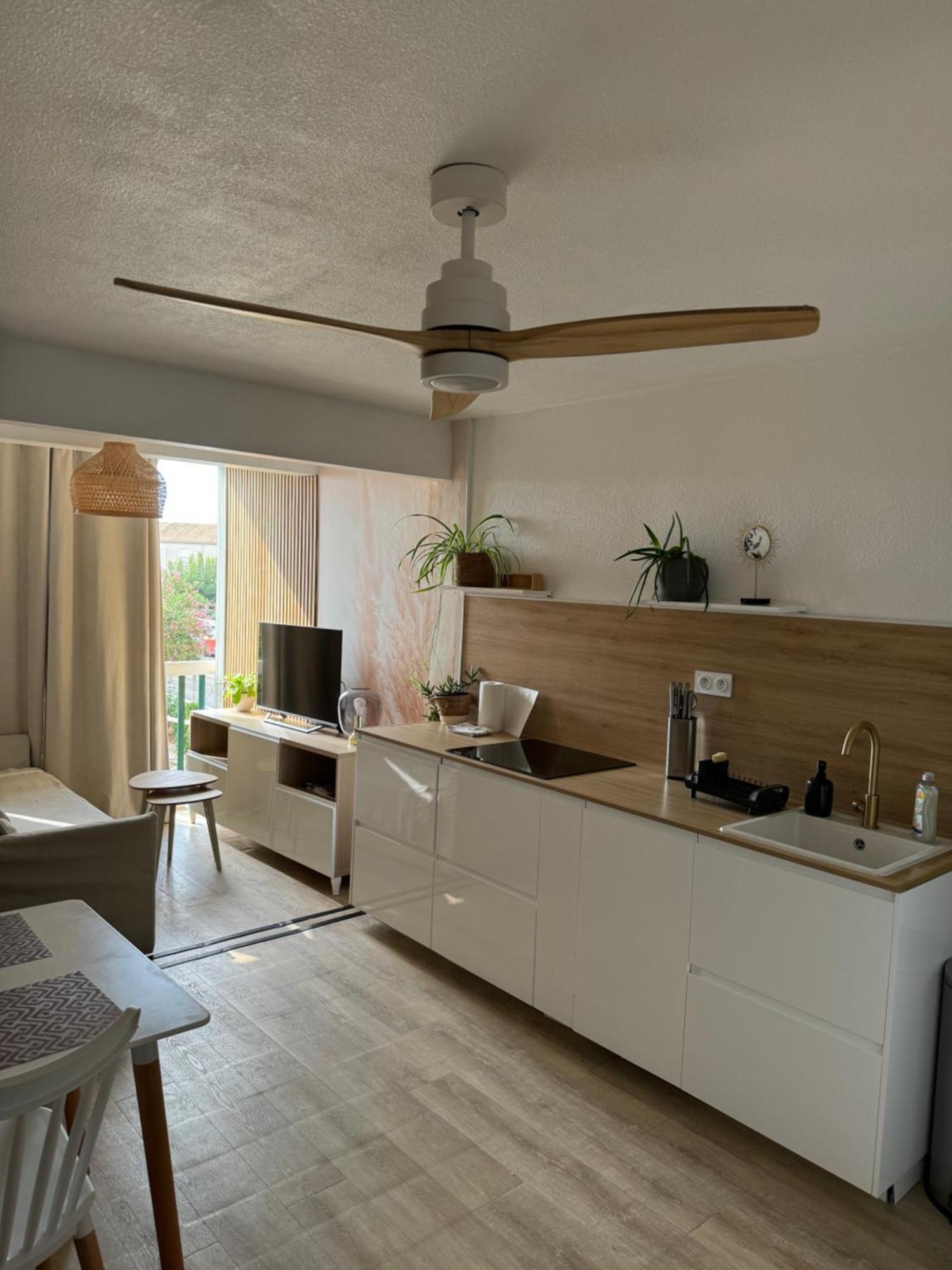 Mon Appart A La Plage, Piscine, Wifi, Tv Frontignan Exterior photo